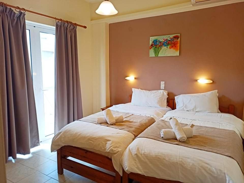 Hotel Mary Platanés エクステリア 写真